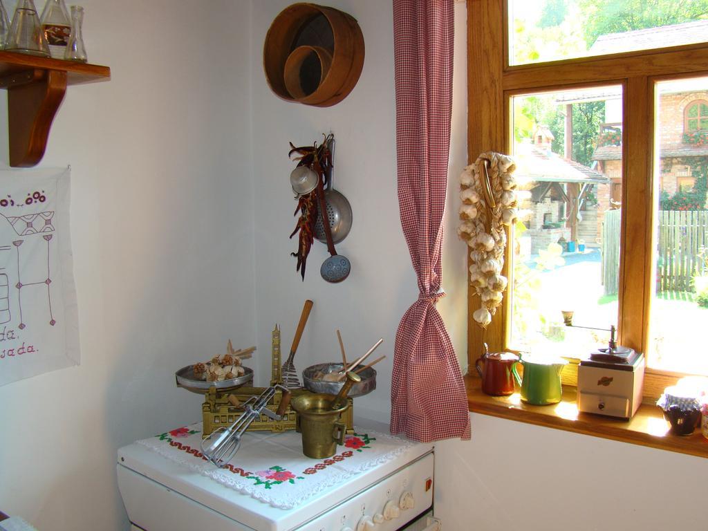 Penzion Country House Tunjina Kuca Stara Kapela Pavlovci Exteriér fotografie